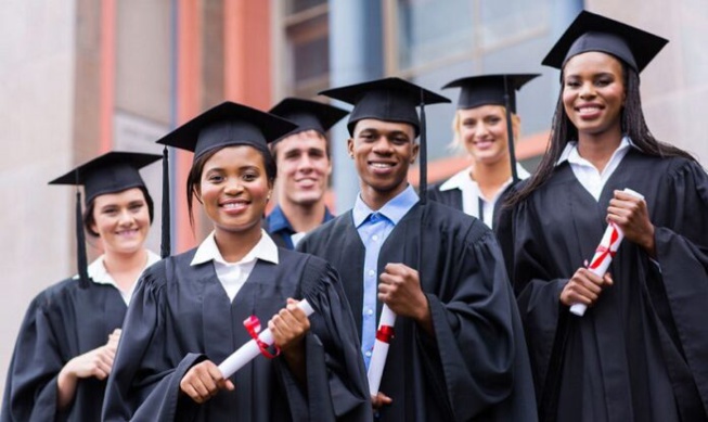 Ghana : Plus de 90 % d’échec au test d’entrée en faculté de droit Ghana : Plus de 90 % d’échec au test d’entrée en faculté de droit