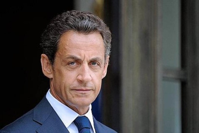 Nicolas Sarkozy : Cet accident d’avion qui a failli lui coûter la vie !