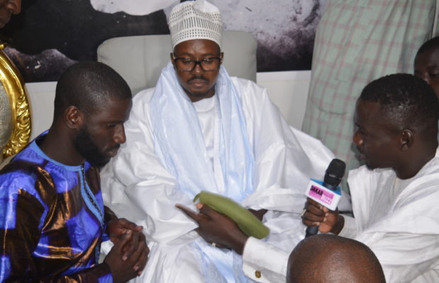 S.BASS ABDOU KHADRE a reçu une délégation de DAKARBUZZ et lance un message fort à la Presse S.BASS ABDOU KHADRE a reçu une délégation de DAKARBUZZ et lance un message fort à la Presse