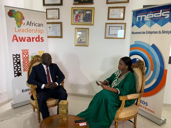 IMAGES: Les coulisses de l'enregistrement avec le président Mbagnick Diop avec une télévision international Label TV pour les ALA 2019.