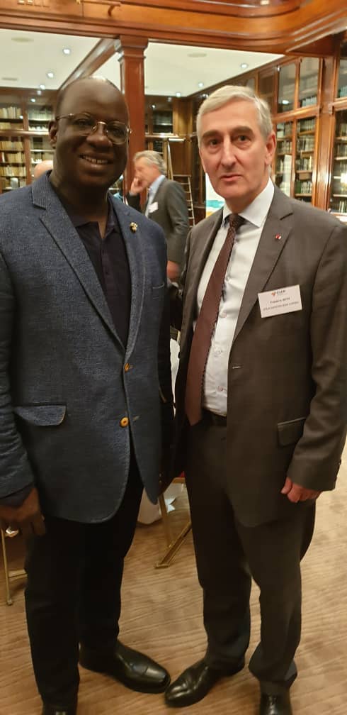 IMAGES: Les coulisses de l'enregistrement avec le président Mbagnick Diop avec une télévision international Label TV pour les ALA 2019. IMAGES: Les coulisses de l'enregistrement avec le président Mbagnick Diop avec une télévision international Label TV pour les ALA 2019.