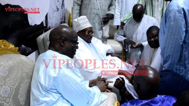 VIDEO: Ce que Serigne Bass Abdou Khadre a dit à Thierno Alassane Sall à Touba. VIDEO: Ce que Serigne Bass Abdou Khadre a dit à Thierno Alassane Sall à Touba.