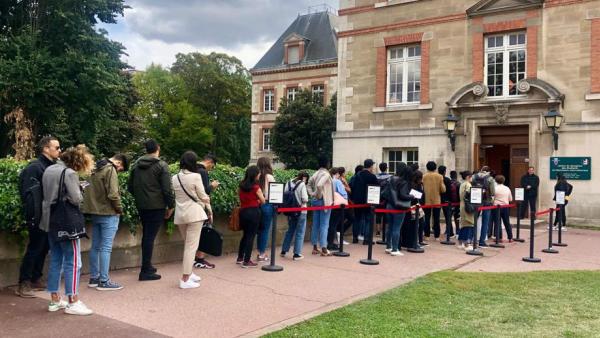France: Un enseignant sénégalais menacé d'expulsion France: Un enseignant sénégalais menacé d'expulsion