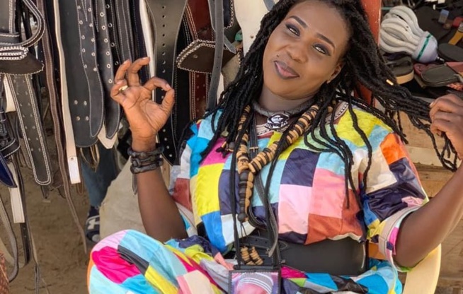 Ndiole Tall »Diamant Noir » dans la peau d’une “Yaye Fall” Ndiole Tall »Diamant Noir » dans la peau d’une “Yaye Fall”