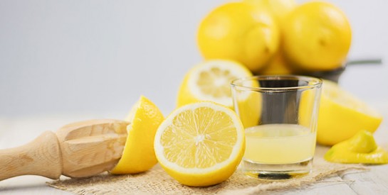 Comment utiliser le citron pour se débarrasser des impuretés au visage Comment utiliser le citron pour se débarrasser des impuretés au visage