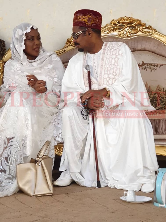 Carnet blanc- Dr. Ahmed Khalifa Niasse et Sokhna Oumou Sy: VOICI les clichés de la confirmation Carnet blanc- Dr. Ahmed Khalifa Niasse et Sokhna Oumou Sy: VOICI les clichés de la confirmation