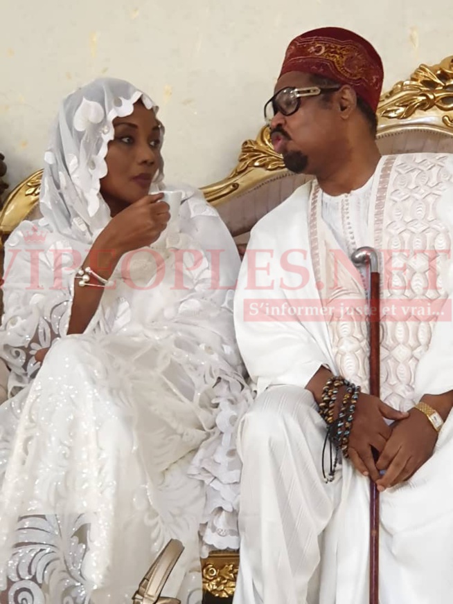 Carnet blanc- Dr. Ahmed Khalifa Niasse et Sokhna Oumou Sy: VOICI les clichés de la confirmation Carnet blanc- Dr. Ahmed Khalifa Niasse et Sokhna Oumou Sy: VOICI les clichés de la confirmation