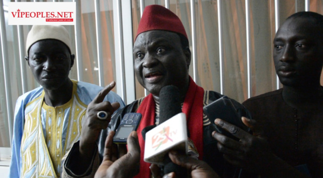 VIDÉO: Rencontre Wade Macky, découvrez la réaction du député Aliou Dia à Touba.