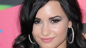 Demi Lovato a été victime de hacking. sur la toile. Des pirates ont pris le contrôle d'un de ses comptes sur les réseaux sociaux et ont publié ses photos dans les réseaux sociaux. Elle Demi Lovato a été victime de hacking. sur la toile. Des pirates ont pris le contrôle d'un de ses comptes sur les réseaux sociaux et ont publié ses photos dans les réseaux sociaux. Elle