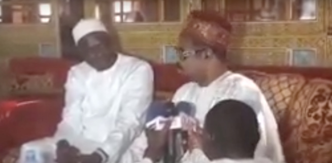 VIDÉO: Khalifa Sall chez Ameth Khalifa Niasse pour présenter ses condoléances suite aux décés de son frére Sidy Lamine et son épouse.