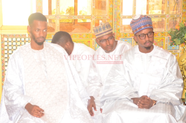 (37 Photos): Après sa sortie de prison, Khalifa Sall rend visite à Ahmed Khalifa Niasse