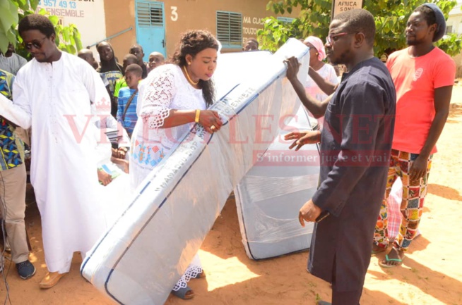 Les 57 images de remises de 10 000 Kits Scolaires aux établissements de Mbour et aux enfants de la poupeniére par l'Association Miroir Citoyenneté de feu Mamadou Diop.