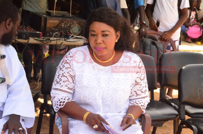 Les 57 images de remises de 10 000 Kits Scolaires aux établissements de Mbour et aux enfants de la poupeniére par l'Association Miroir Citoyenneté de feu Mamadou Diop. Les 57 images de remises de 10 000 Kits Scolaires aux établissements de Mbour et aux enfants de la poupeniére par l'Association Miroir Citoyenneté de feu Mamadou Diop.