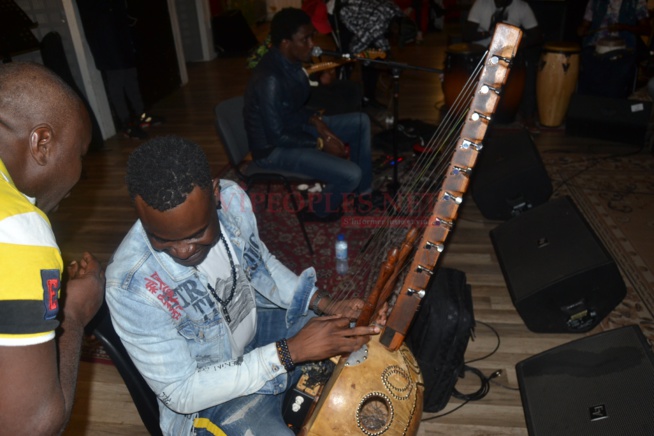 Les 96 images de la répétition de Waly Seck et ses musiciens à Paris.
