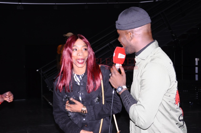 Fatou Woré et Pendo Guissé viennent apporter leur touche au concert de waly Seck au Dôme de Paris