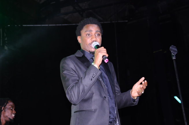 VIDEO: WALY SECK ASSURE 5H DE SPECTACLE ET MET LE PAQUET AU DOMES DE PARIS. VIDEO: WALY SECK ASSURE 5H DE SPECTACLE ET MET LE PAQUET AU DOMES DE PARIS.