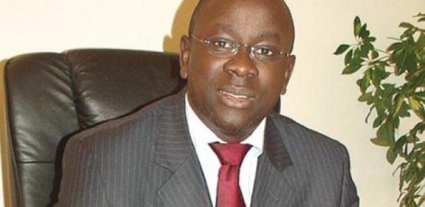 Momar Thiam : «Wade retrouve en son fils Karim le jeune qu’il était» Momar Thiam : «Wade retrouve en son fils Karim le jeune qu’il était»