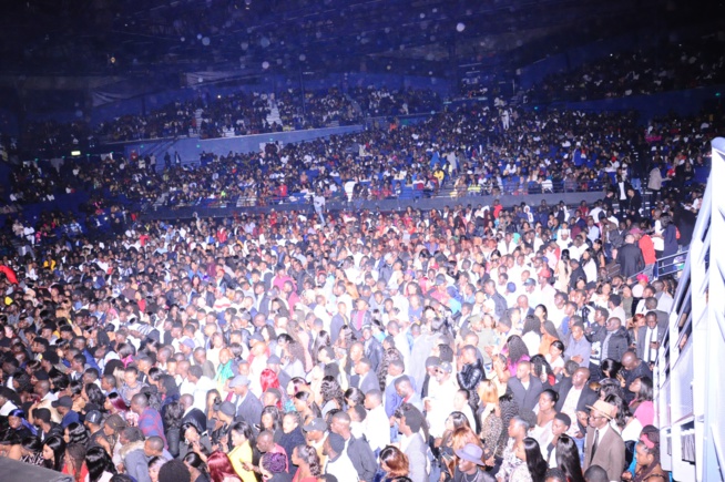PHOTOS: 195 Images de la belle réussite du concert de Waly Seck au Domes de Paris.