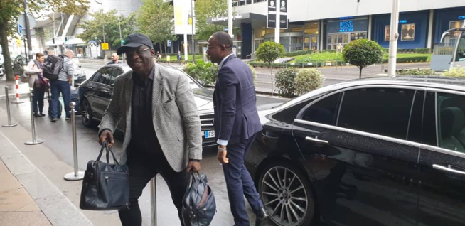 Arrivé du Président Mbagnick Diop ce jour à Paris pour l'organisation pratique des African Leardership Awards à Paris
