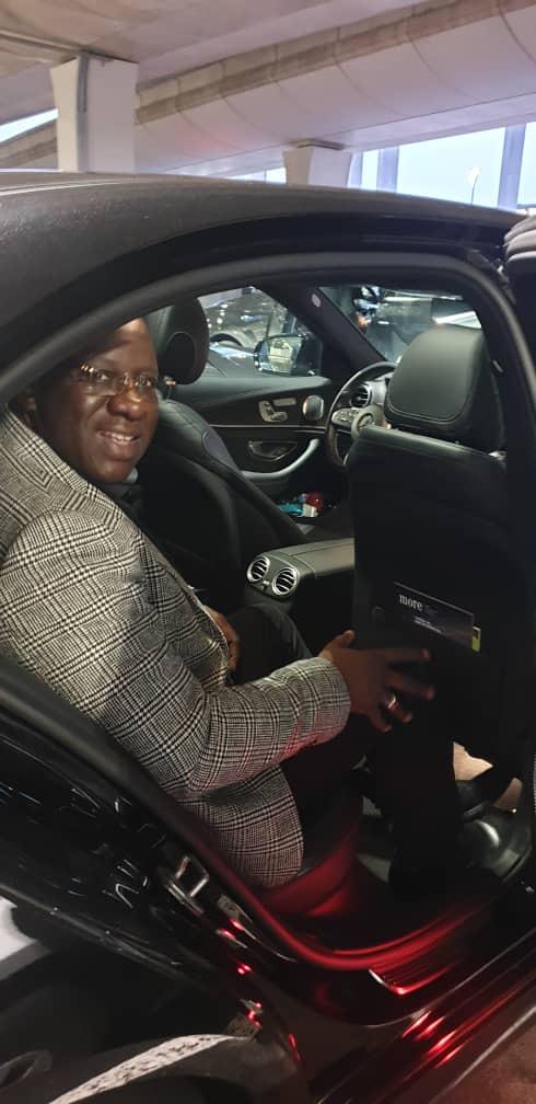 Arrivé du Président Mbagnick Diop ce jour à Paris pour l'organisation pratique des African Leardership Awards à Paris Arrivé du Président Mbagnick Diop ce jour à Paris pour l'organisation pratique des African Leardership Awards à Paris
