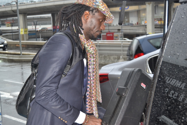 Arrivés de Carlou D, Pape Diouf, Mara Dieng et le staff de rewmi à Paris pour la soirée des African Leadership Award à Paris.
