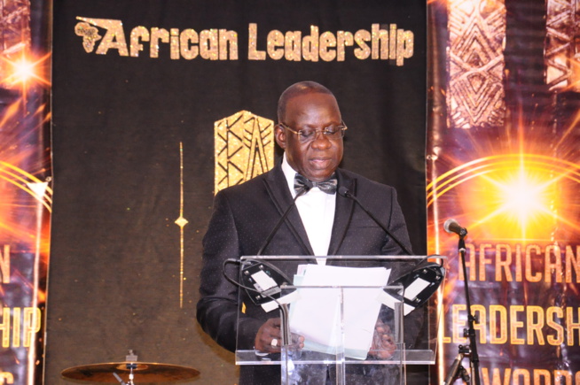Entrée et discours de bienvenue du Président  Mbagnick Diop et ses invités d'honneur à la soirée des African leadership award