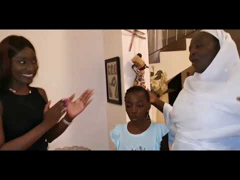 L’incroyable anniversaire de Perle, la fille de Coumba Gawlo L’incroyable anniversaire de Perle, la fille de Coumba Gawlo