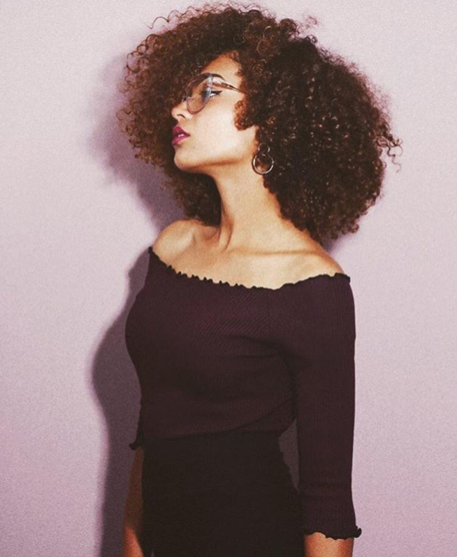 Voici la représentante de Miss Ecoways Hollande , Fatou Thiam managée par la femme d'Affaires Fifi Ba
