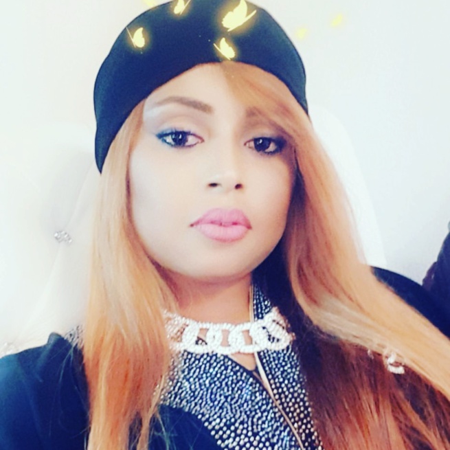 Voici la représentante de Miss Ecoways Hollande , Fatou Thiam managée par la femme d'Affaires Fifi Ba