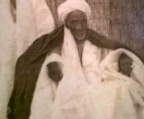 Mame Mor Khoudia Sy, l’homme qui a dirigé la prière mortuaire de Maodo Mame Mor Khoudia Sy, l’homme qui a dirigé la prière mortuaire de Maodo