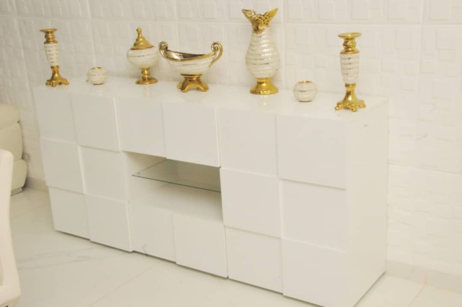 APPARTEMENT MEUBLÉ à louer aux Almadies derrière le Nirvana à 130 000 F CFA/JOUR TÉL 76 573 30 76 APPARTEMENT MEUBLÉ à louer aux Almadies derrière le Nirvana à 130 000 F CFA/JOUR TÉL 76 573 30 76