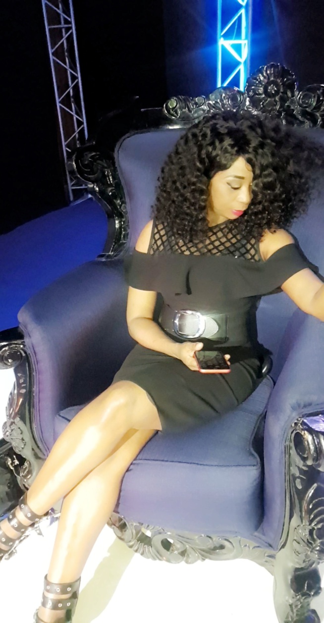 Du jamais raconté dans célébrité en ligne sur la 2STV ce samedi à 21H. Du jamais raconté dans célébrité en ligne sur la 2STV ce samedi à 21H.