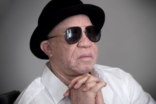 Salif Keita à IBK: "Arrête de te soumettre à ce petit Macron" Salif Keita à IBK: "Arrête de te soumettre à ce petit Macron"