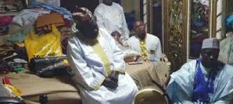 Médina Baye-Relations entre « tarikha »: L’AIS chez imam Cheikh Tidiane Cissé Médina Baye-Relations entre « tarikha »: L’AIS chez imam Cheikh Tidiane Cissé