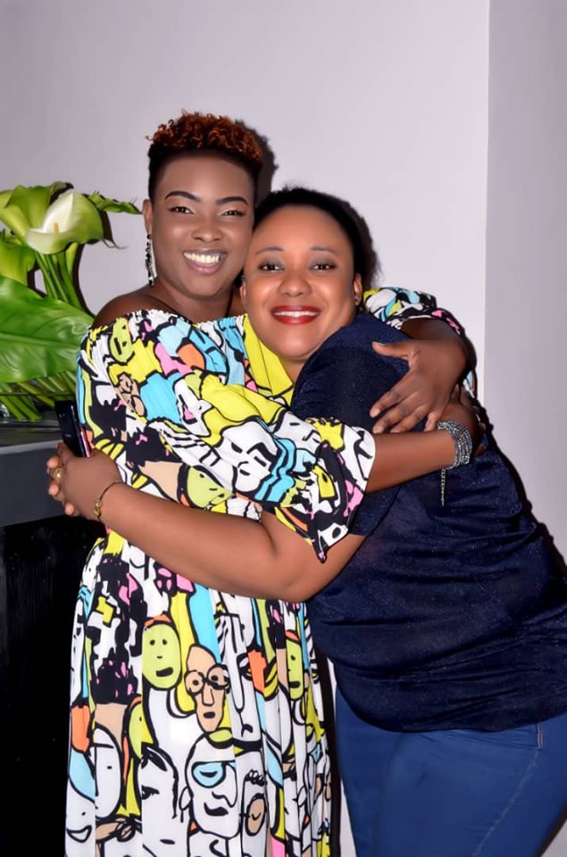 L’incroyable surprise des proches de Sabel Dieng pour son anniversaire : Elle expose son élégance et sa classe dans une robe top … L’incroyable surprise des proches de Sabel Dieng pour son anniversaire : Elle expose son élégance et sa classe dans une robe top …
