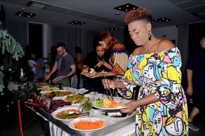 L’incroyable surprise des proches de Sabel Dieng pour son anniversaire : Elle expose son élégance et sa classe dans une robe top …