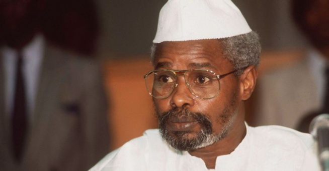 Chute de Hissène Habré dans sa cellule : le Directeur de la prison du Cap Manuel dément Chute de Hissène Habré dans sa cellule : le Directeur de la prison du Cap Manuel dément