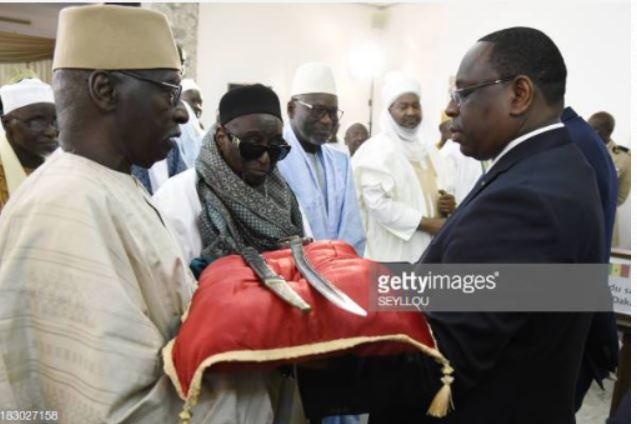 Discours du Président Macky Sall lors de la cérémonie pour la restitution du sabre d’El Hadji Oumar Foutiyou TALL Discours du Président Macky Sall lors de la cérémonie pour la restitution du sabre d’El Hadji Oumar Foutiyou TALL
