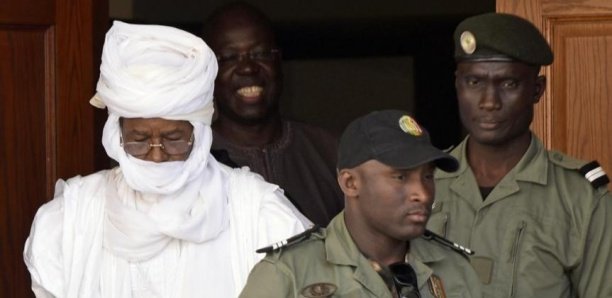 Prison du Cap : Les journalistes chassés et le point de presse délocalisé Prison du Cap : Les journalistes chassés et le point de presse délocalisé