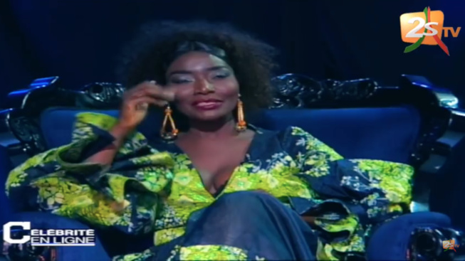VIDÉO: Du jamais racontée dans sa vie,sa carrière , son programme,laDiva Coumba Gawlo déballe tout dans Célébrité en ligne sur la 2STV VIDÉO: Du jamais racontée dans sa vie,sa carrière , son programme,laDiva Coumba Gawlo déballe tout dans Célébrité en ligne sur la 2STV
