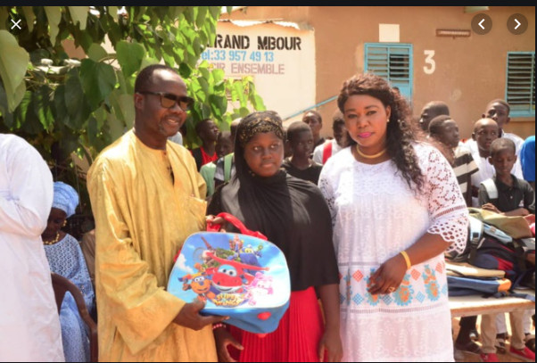 OEUVRE SOCIALE:L'association Miroir Citoyenneté de feu Mamadou Diop sur une collectes de testeurs diabétique.