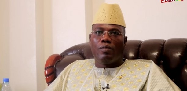Hôpital de Touba : 3 ministres et 3 chefs religieux ont détourné 14 milliards Hôpital de Touba : 3 ministres et 3 chefs religieux ont détourné 14 milliards