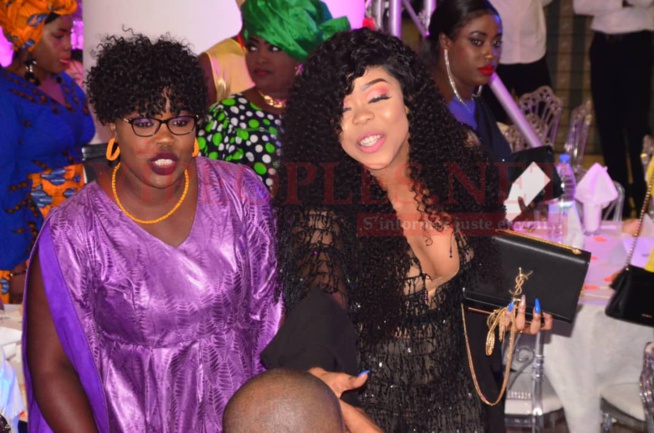 Guichet fermé, l'intégralité des 100 images de la belle soirée de Gala d'ouverture de la Diva Coumba Gawlo pour l'éditions 2 de TERROU WAR TOUR au Musée de la civilisation