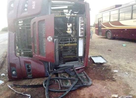 Malem Hodar : 5 passagers d’un bus Sénégal Dem-Dik grièvement blessés Malem Hodar : 5 passagers d’un bus Sénégal Dem-Dik grièvement blessés