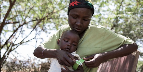 Comment un collier de perles aide à prévenir la pneumonie au Kenya Comment un collier de perles aide à prévenir la pneumonie au Kenya