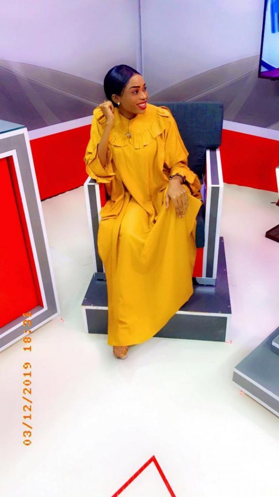 Nafisatou Dieye,  de la Sentv étale sa classe, elle respire la forme dans son mariage …