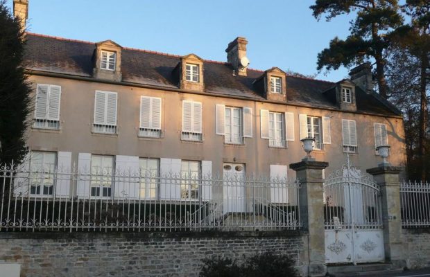 Disparue le 19 novembre sans héritiers, La veuve de Léopold Sédar Senghor lègue sa maison Disparue le 19 novembre sans héritiers, La veuve de Léopold Sédar Senghor lègue sa maison