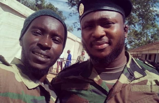 Modou Lô à la fête du Bataillon de Blindés de Thiès