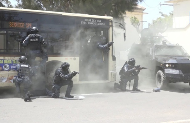 Oumar Ndiaye: Un membre du GIGN meurt lors d’exercices à Thiès, les Etats-Unis réagissent