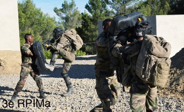 Chute mortelle: le gendarme Oumar Ndiaye meurt au cours d’une manœuvre militaire